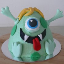 Alien Cake (D)